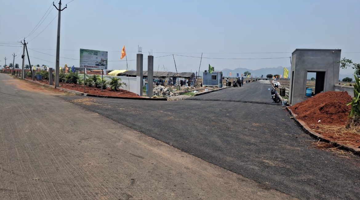 Green City @ your budget plots